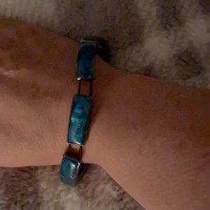 LiaSophia Archipelago (Pacific) Genuine Abalone stretch bracelet used